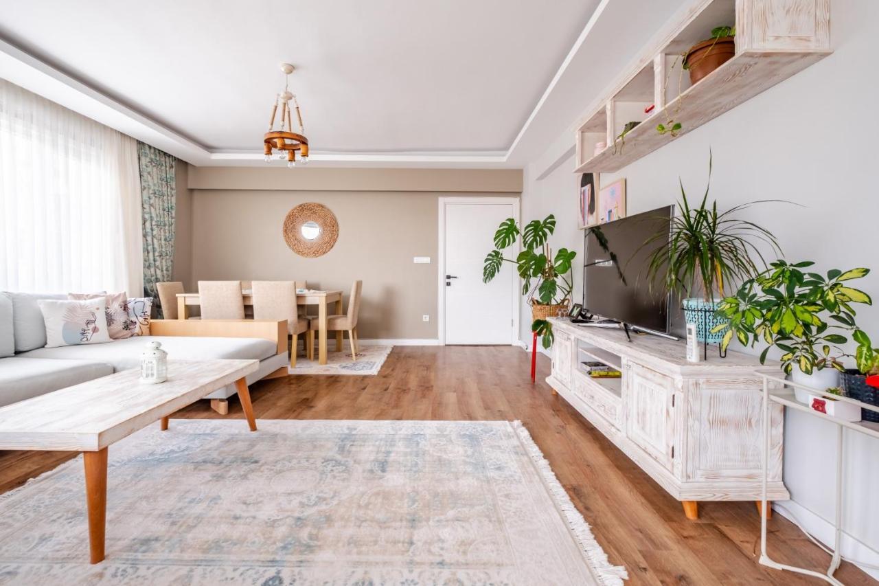 شقة اسطنبول  في Vibrant Flat With Balcony In Maltepe المظهر الخارجي الصورة